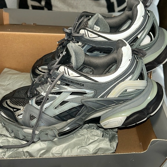 Like new balenciaga Track 2 sneakers grey and white size 9 US women’s size 7 - Picture 1 of 7